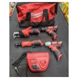 Milwaukee M12 4-Tool Combo Kit Milwaukee M12 4-Tool Combo Kit