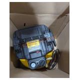 DeWalt 6Gal Air Compressor DeWalt 6Gal Air Compressor