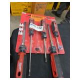 Milwaukee 5pc Screwdriver Set Milwaukee 5pc Screwdriver Set