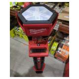 Milwaukee M18 Dual Power Tower Light