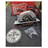 Milwaukee M18 6-1/2" Circular Saw Milwaukee M18 6-1/2" Circular Saw