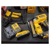 DeWalt 20V 23Ga Pin Nailer Kit DeWalt 20V 23Ga Pin Nailer Kit