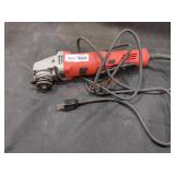 Milwaukee Corded 4-1/2" Grinder Milwaukee Corded 4-1/2" Grinder