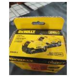 2 DeWalt 20v lithium ion battery 5 ah batteries