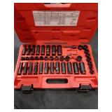 Milwaukee 3/8" Metric&SAE Drive Impact Socket Kit Milwaukee 3/8" Metric&SAE Drive Impact Socket Kit