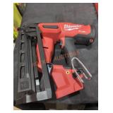 Milwaukee M18 16 GA Angled Nailer Milwaukee M18 16 GA Angled Nailer