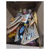 Box Lot Assorted Items Box Lot Assorted Items