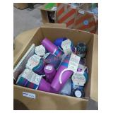 Box lot of cups Box lot of cups