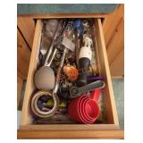 Misc Kitchen Drawer Lot