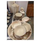 Lenox Dish Set