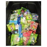 Tote Lot Assorted Garden Items
