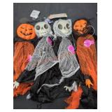 Assorted Hanging Halloween Decor