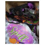 Halloween box lot