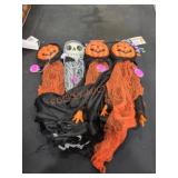 Hanging Ghouls