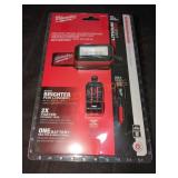Milwaukee Redlithium USB 600L Head Lamp