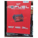 Milwaukee M18 2 Gal Compact Quiet Compressor