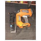 Ridgid 18v 16ga 2- 1/2"  Straight Finish Nailer