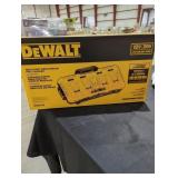 DeWalt 12v/20v multi-port simultaneous fast