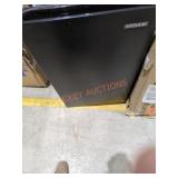 Vissani Mini Refrigerator Black