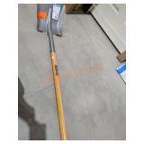 Anvil Transfer Shovel