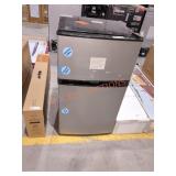 Frigidaire 3.1cu.ft Mini Refrigerator