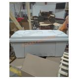 1 Plano medium storage box