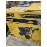 DeWalt 4400psi 4.0gpm Gas Pressure Washer