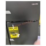 Vissani Mini Refrigerator w Freezer Black