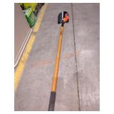 Husky 47" Shovel