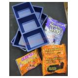 (3) Plastic 3 Section Platter, Halloween Web &