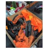 Box lot of hanging ghosts