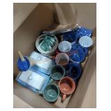 Box lot of glass dishes