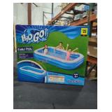 Family pool 8
