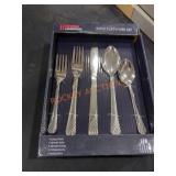 20pc Flatware Set