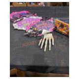 Miscellaneous Halloween Decor