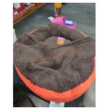 Reeses pet bed