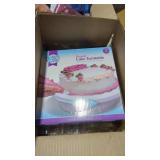 Cake Turntable & Plastic Cups