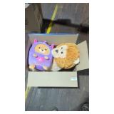 Stuffed animals box lot