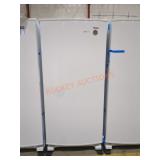 Whirlpool 17.7 cu ft Upright Freezer White