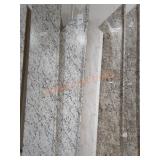 Countertop 30.5 x 121 Width: 25.25 APPROX