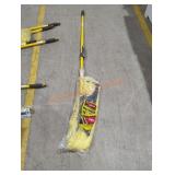 Rubbermaid Dust Mop Kit