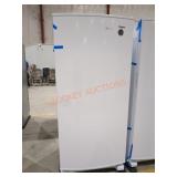 Whirlpool 17.7 cu ft Upright Freezer White