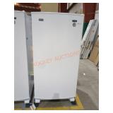 Maytag 15.7 cu ft. Upright Freezer White