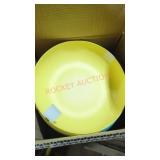 Plastic bowls box lot