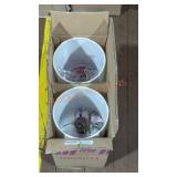 2 small lamps