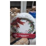 Christmas paper plates