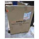 Safety 1st Tall and Wide Baby Gate 29" - 47"