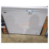 Vissani 8.8cu.ft. Chest Freezer