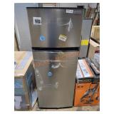 Vissani 7.1 Cu Ft Refrigerator