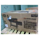 Char-Grill XD Grand Champ Grill & Smoker